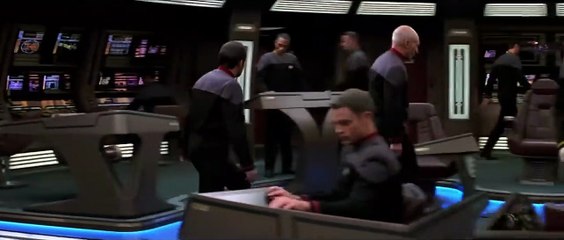 Star Trek 8 First Contact - Borg Battle HD