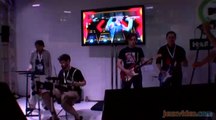 Rock Band 3 : E3 2010 : Sur le stand Harmonix