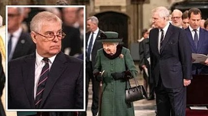 Queen's 'gesture to the world' with Prince Andrew was 'deliberate and intentional'