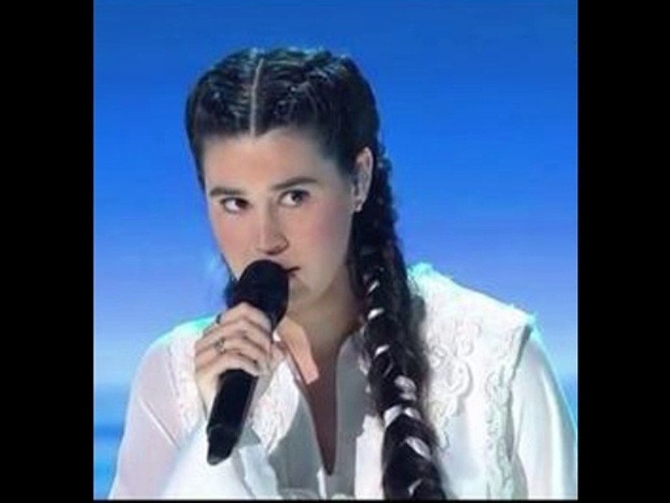 Matt Monro's "The Music Played" and Diana Ankudinova's stunning photography