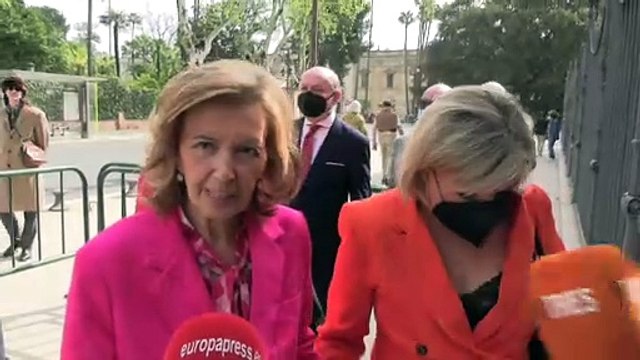 María Teresa Campos recibe un premio arropada por sus hijas