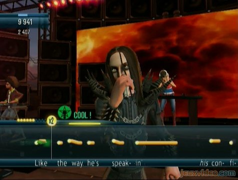 Karaoke Revolution : Et le dancefloor s'enflamma...