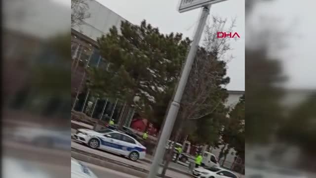 TAZMİNATINI ALAMAYAN İŞÇİ, BELEDİYENİN MAKAM ARACINI HACZETTİRDİ