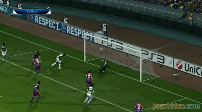 Pro Evolution Soccer 2011 : Niang a la tête dure