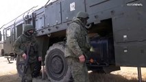 شاهد: روسيا تقصف مواقع أوكرانية بصواريخ إسكندر