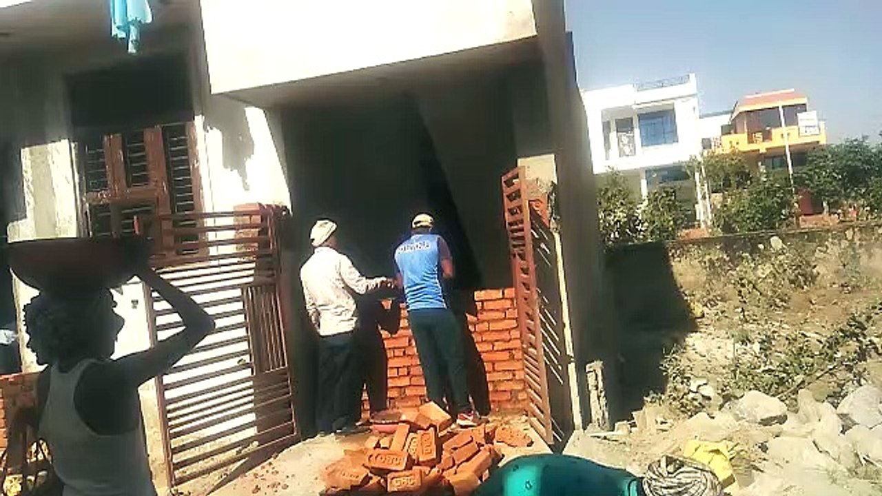 जेडीए ने चार बार अवैध निर्माण हटाने के नोटिस दि...