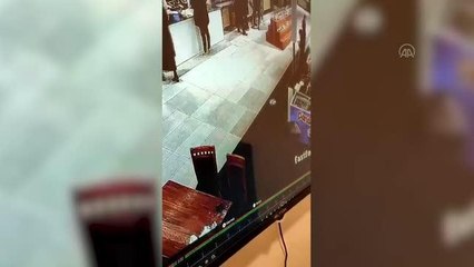 Bolu'da dinlenme tesisinden cüzdan çalan kadın Kocaeli'de yakalandı