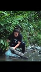 Maalesef onlara bunu yapanlar da onları bundan kurtaranlar da "insan"