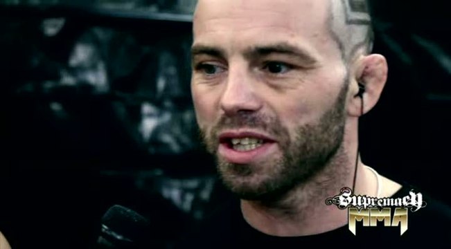 Supremacy MMA : Jens Pulver au micro