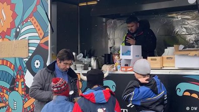 Ukraine war: Indian volunteers rally to help refugees at Polish border