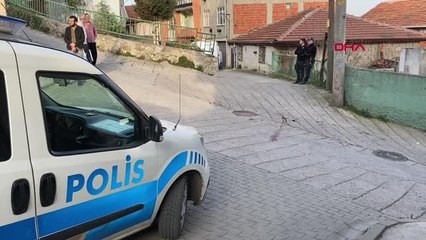 SOKAK ORTASINDA 1 ÇOCUK ANNESİ EŞİNİ BIÇAKLAYARAK ÖLDÜRDÜ