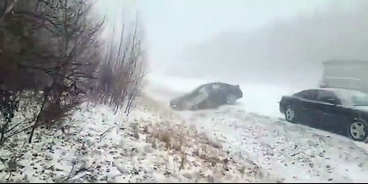 Choque de al menos 80 vehículos deja seis muertos en Estados Unidos