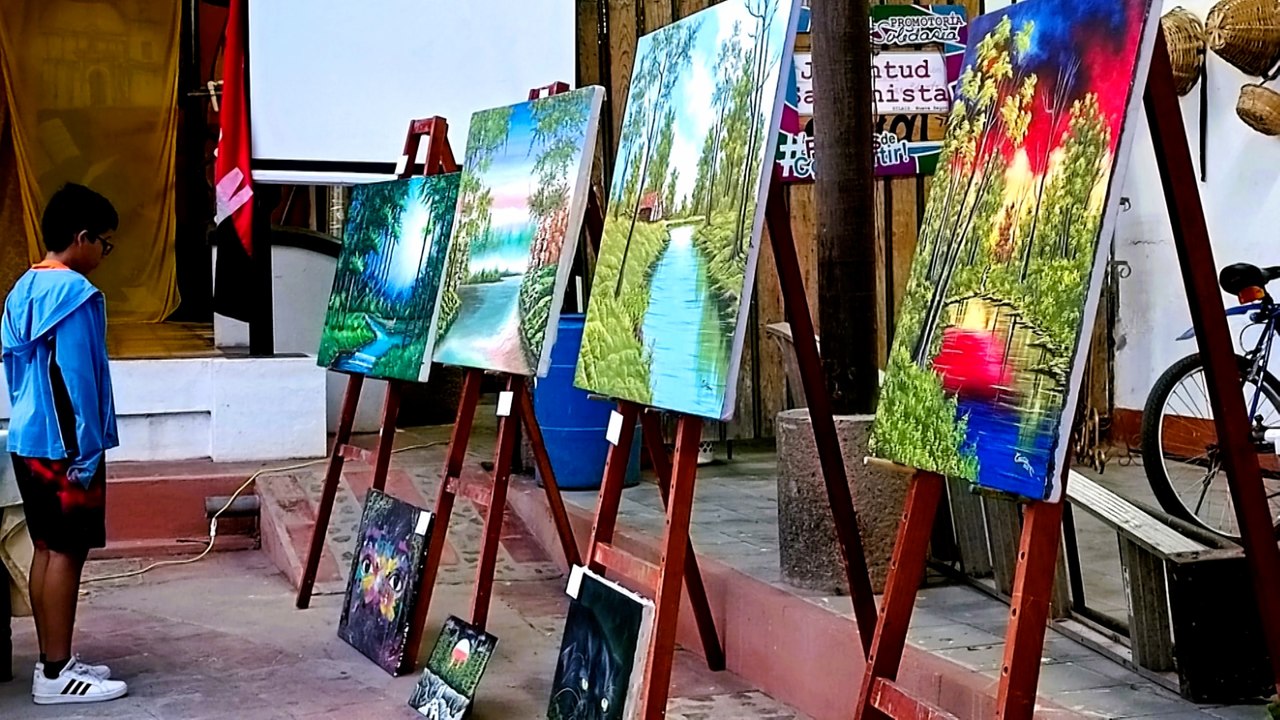 Realizan Expo venta de Pinturas “Verano de Colores 2022”