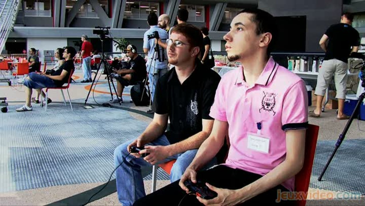 Dragon Ball Z Ultimate Tenkaichi : TGS 2011 : C...
