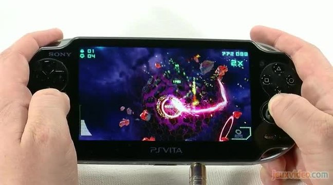 Super Stardust Delta : L'univers au bout des doigts