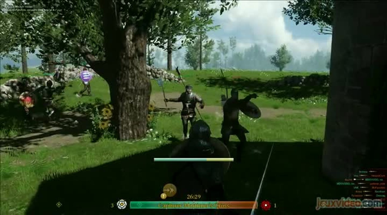 War of the Roses : Une rose entre les dents et un couteau entre les omoplates