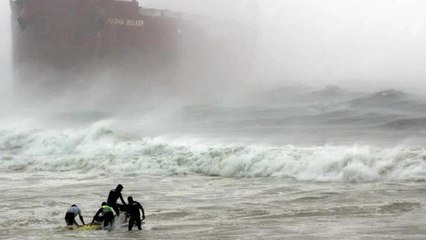 Photographing the Pasha Bulker Storm
