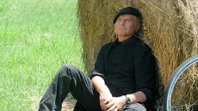 Don Matteo 13, spunta un clamoroso retroscena su Terence Hill: il suo personaggio si nasconderà? Man