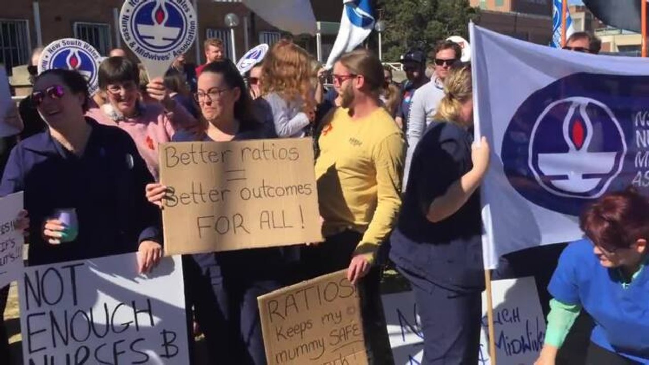 Maitland Hospital nurses and midwives' union protest
