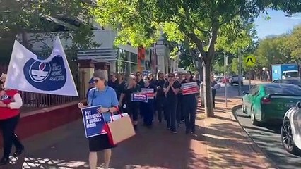 Albury nurses march down Dean Street