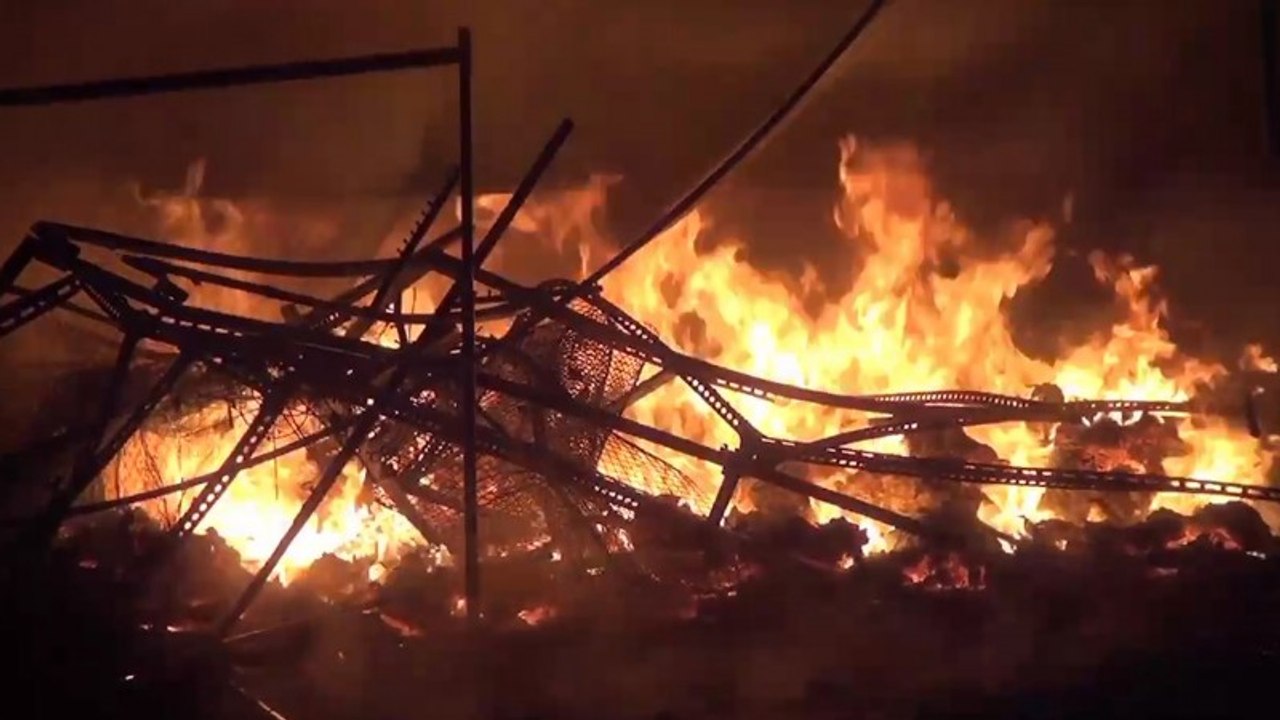 Ratusan Kios di IRTI Monas Ludes Terbakar