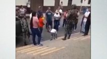 Ejército denuncia a comunidad indígena que les arrebató a las tropas presunto disidente capturado