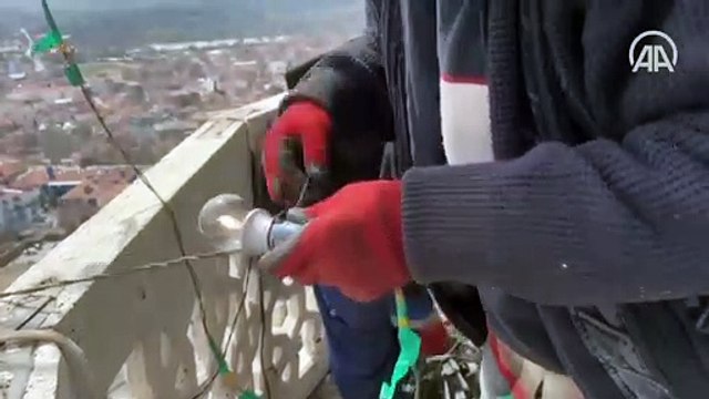 Selimiye Camisi minarelerine mahya asıldı