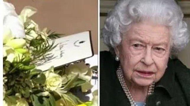 Dernier message «poignant» de la reine au prince Philip lors des funérailles avec une note manuscrit