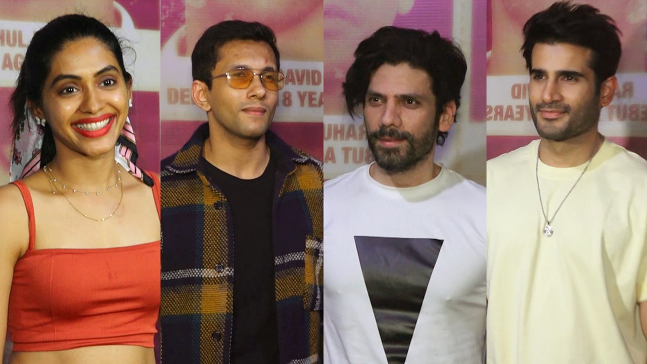 Shreyas Talpade Hosts A Special Screening Of His Upcoming Awaited Biopic 'Kaun Pravin Tambe'