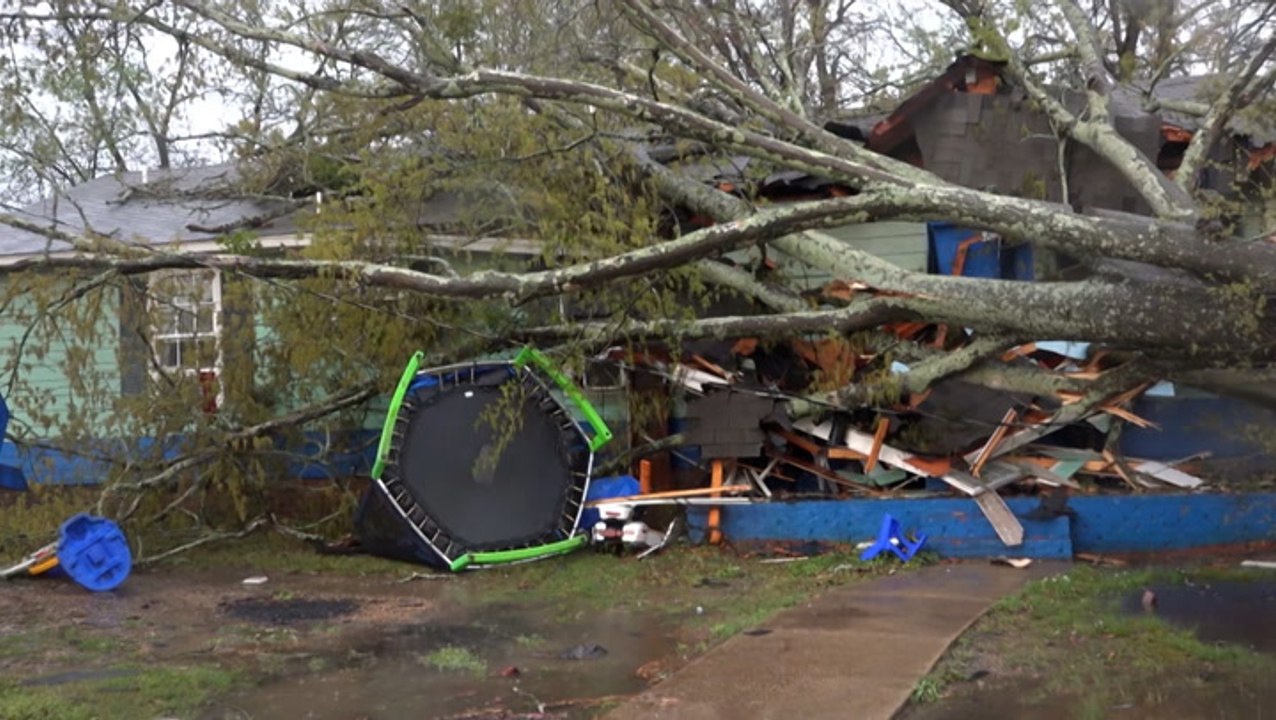 Damage reported across Mississippi after strong storms
