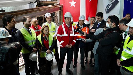 AKP döneminde durdurulan Rumelihisarüstü - Aşiyan hattında tren raylarla buluştu