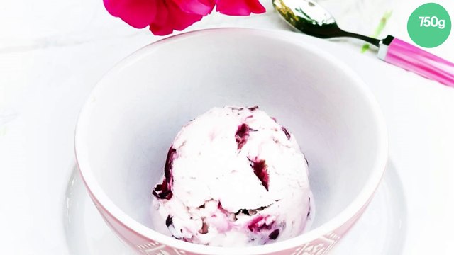 Glace au lait de brebis façon Amarena