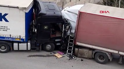 TIR’lar arasında sıkışan İranlı sürücü öldü