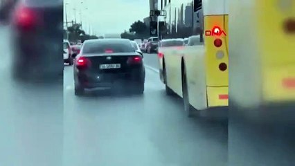 Şerit kavgası: İETT şoförü otomobili tekmeledi