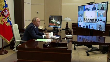 Putin responde a sanções com alterações ao fornecimento de gás