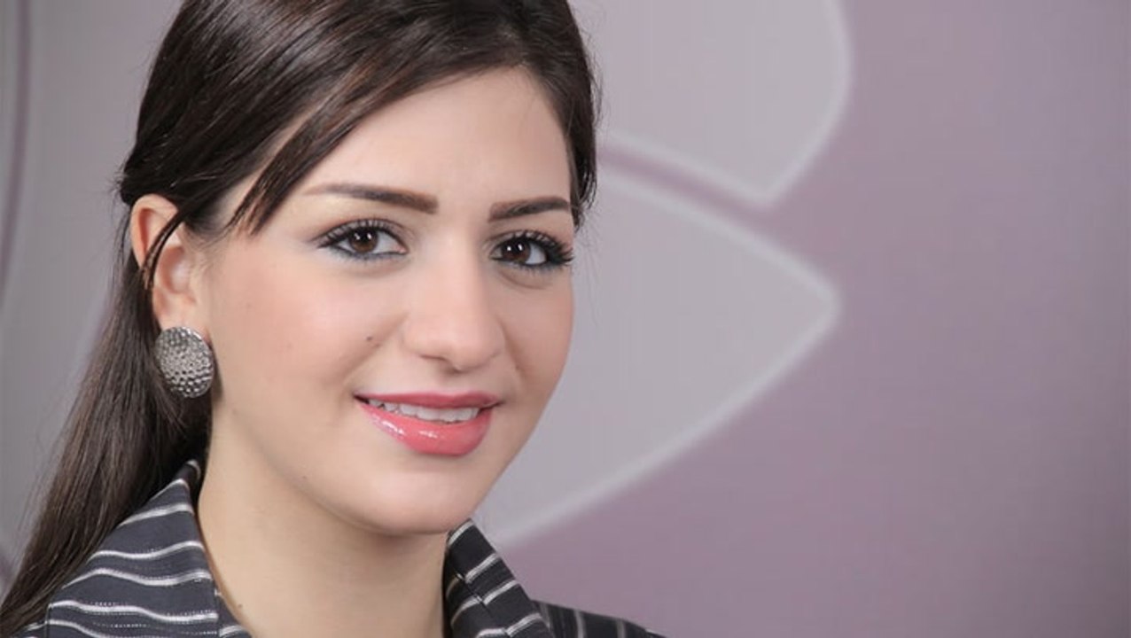 طريقة عمل مكياج للعيون الجاحظة مع داني