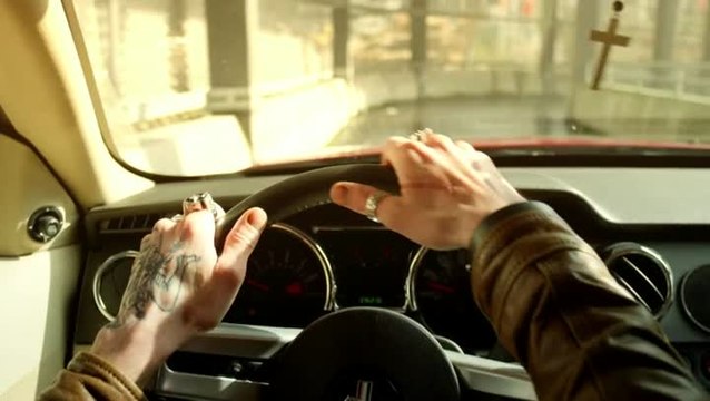 Blue Estate : Dark Comedy rail-shooter