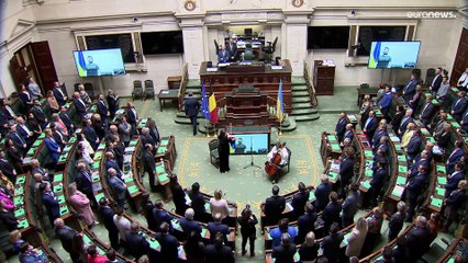 "La paz es más valiosa que las tiendas de diamantes", dice Zelenski