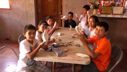 Estelí: profesor Ramón Vindel forma a pequeños artistas de la marmolina