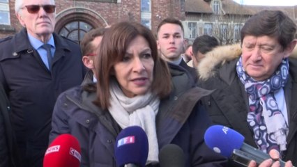 Hidalgo accuse Macron de "mettre beaucoup d’argent avec McKinsey" plutôt que "dans le service public"