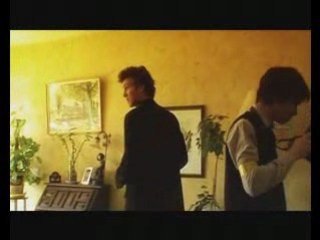 Cojones prod , les experts fache thumens Hill