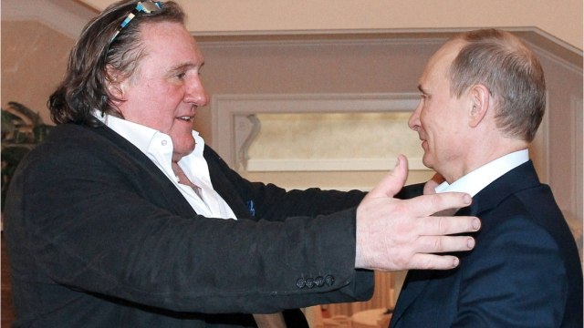 VOICI : Guerre en Ukraine : Gérard Depardieu dénonce les folles dérives inacceptables de Vladimir Poutine