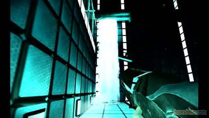 TesserAct : Des airs de Portal