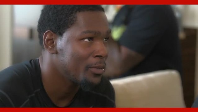NBA 2K14 : Kevin Durant se plie au jeu