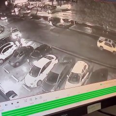 ¿Seguro que tu carro está cerrado? Video muestra otra forma de robar a vehículos