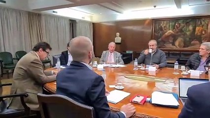 Reunión del Gobierno con empresarios y sindicatos