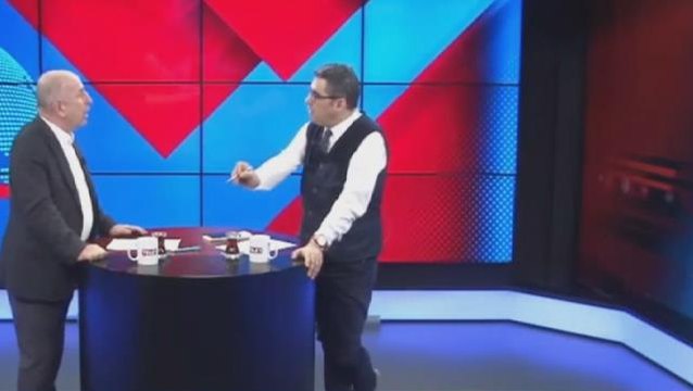 Canlı yayında Suriyeli gerginliği! Ümit Özdağ'a Gönderemezsiniz deyince tansiyon yükseldi