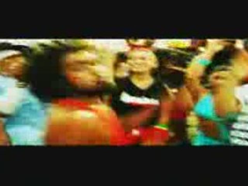 Dioxyne feat. Jah-Iro welcome to 974 braize (clip 974)