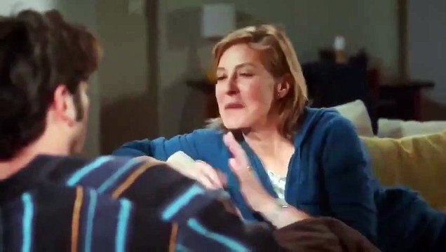 Plus belle la vie 4513 Indiscrétion - Laetitia joue l'entremetteuse