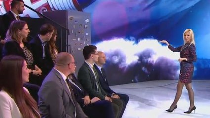 Seçime hazırlanan Sırbistan Cumhurbaşkanı Vucic, yayına bir buzdolabının içinden çıkarak geldi